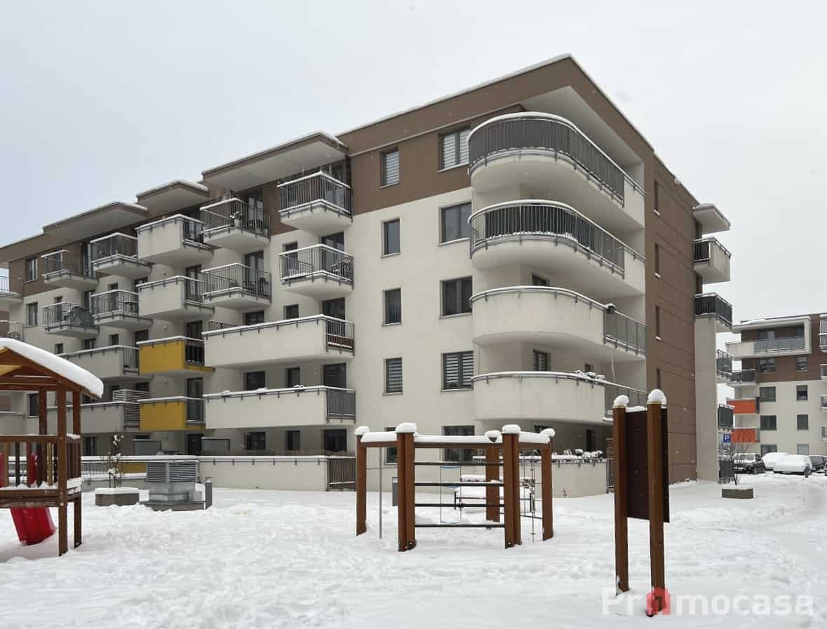 blok 3i Mieszkanie do wynajęcia – Kraków – Złocień – ul. Domagały – 46m2, 2 pokoje + garaż