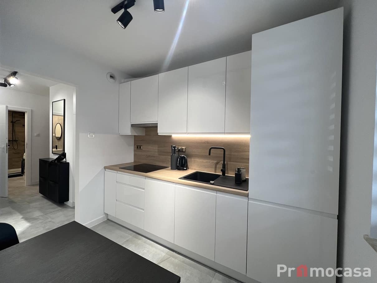kuchnia 6i Mieszkanie do wynajęcia – Kraków – Złocień – ul. Domagały – 46m2, 2 pokoje + garaż