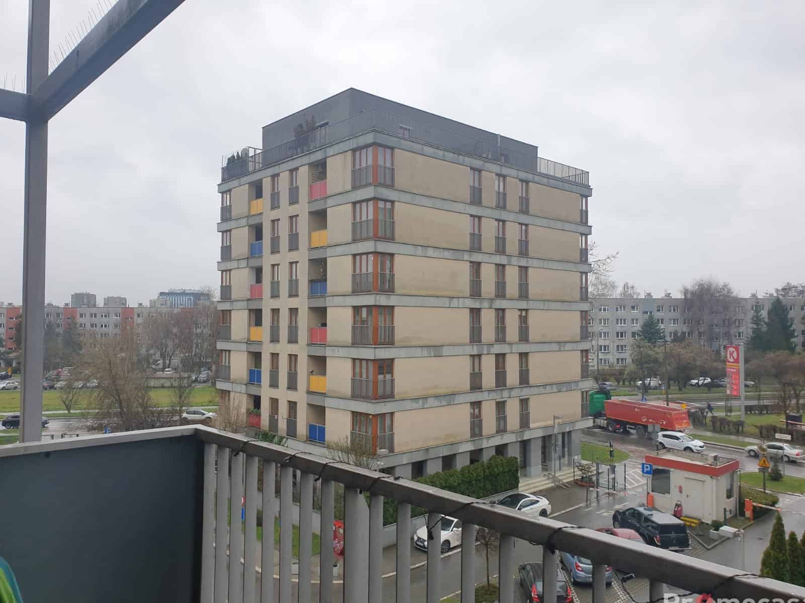 300ab468-85db-461c-b132-c779b32efab5