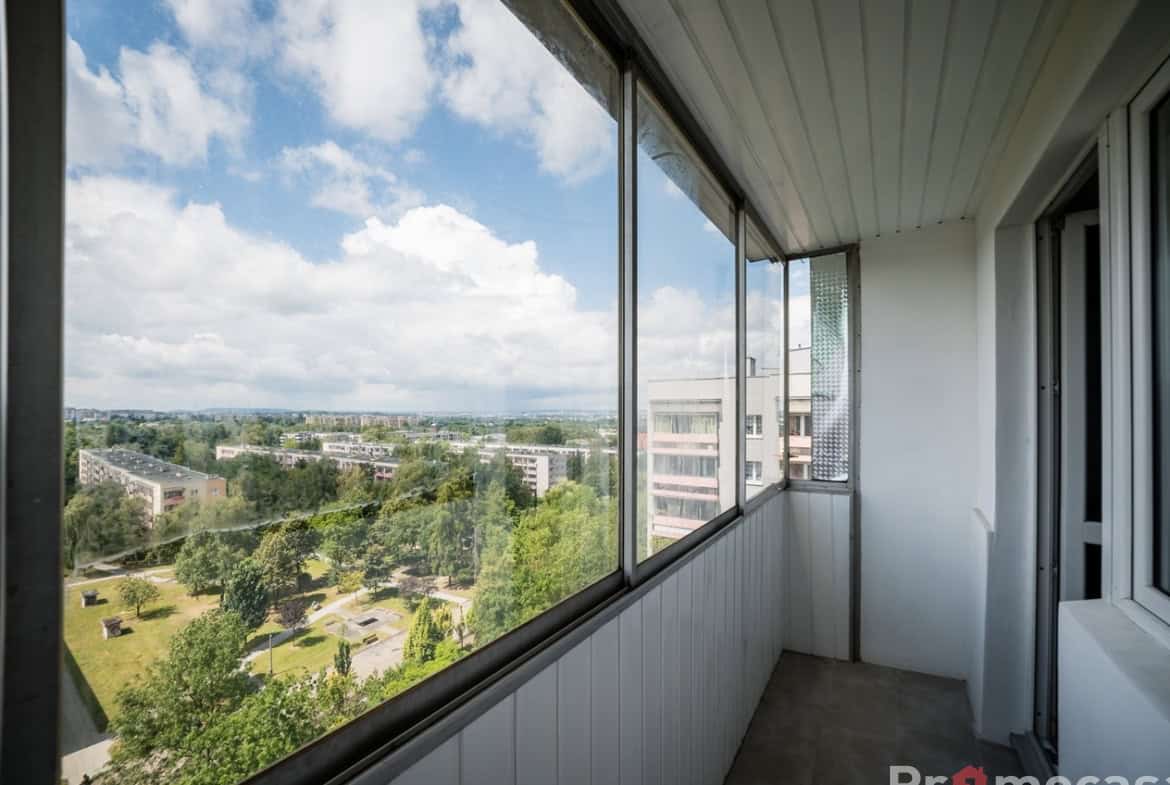 Mieszkanie na sprzedaż – Kraków -Bieżanów – ul. Heleny – 3-pokojowe – 51,92 m2 – po generalnym remoncie.