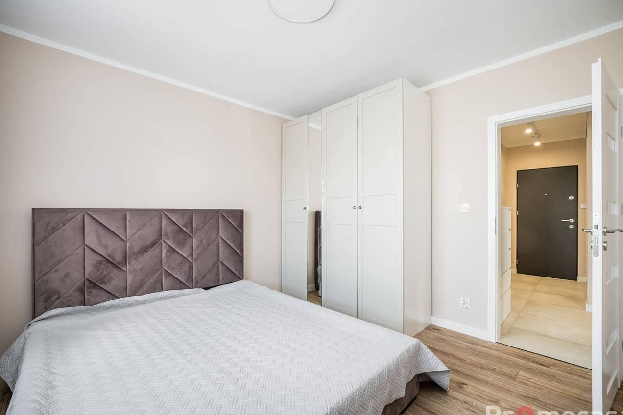 Mieszkanie na sprzedaż – Kraków -Bieżanów – ul. Heleny – 3-pokojowe – 51,92 m2 – po generalnym remoncie.