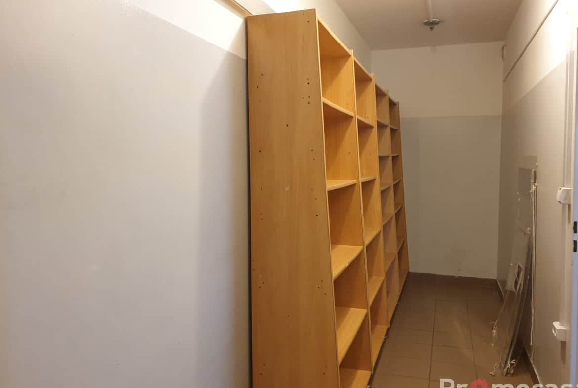 Lokal usługowy do wynajęcia – 5 pomieszczeń – parter – Bieżanów-Prokocim- ul. Jerzmanowskiego – 128 m²